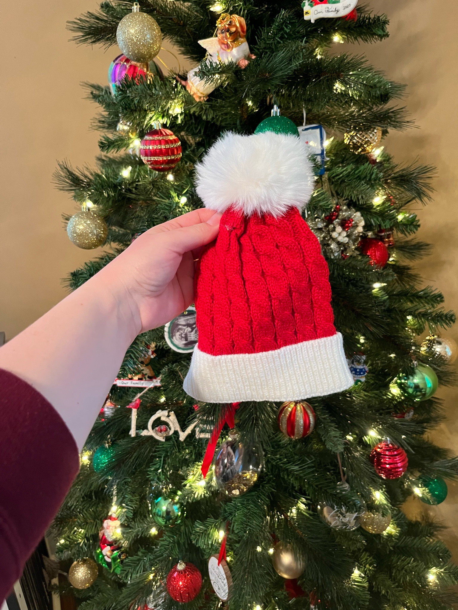 The cutest baby Christmas hat! 

#LTKHoliday #LTKSeasonal #LTKGiftGuide