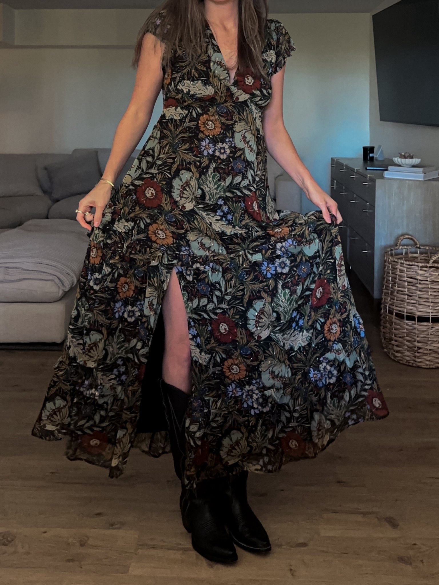 Beautiful fall dress!!! Size medium 

#LTKHoliday #LTKSeasonal #LTKGiftGuide