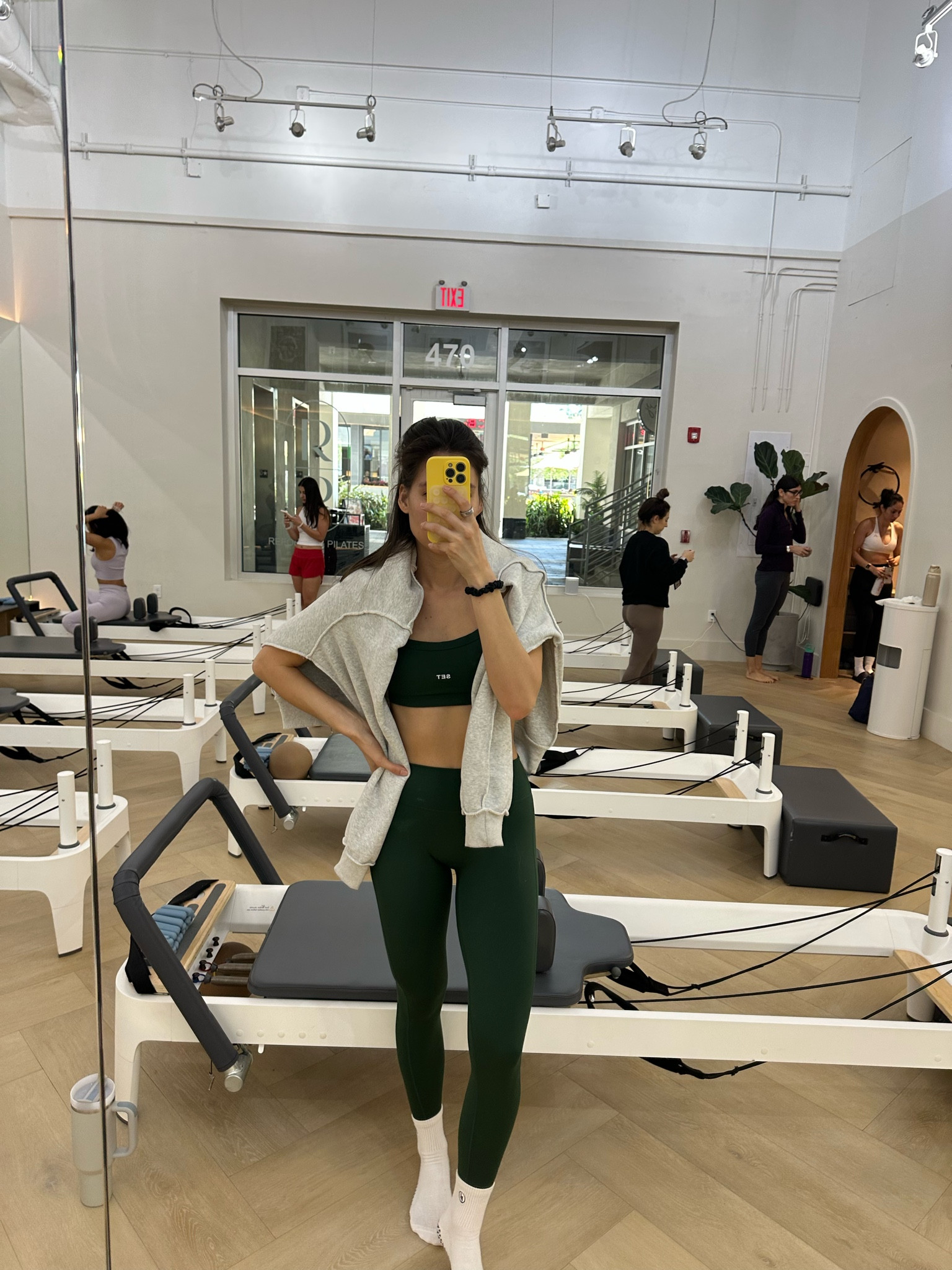 Workout set and favorite sweatshirt 

#LTKActive #LTKFitness