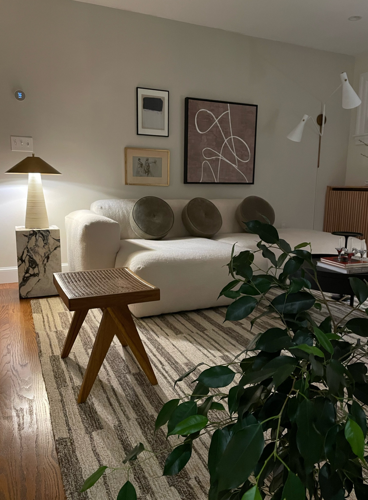 A little living room rearranging with a new rug for a refresh!

The rug is 50% off right now so sharing the link to that plus everything you see here!





#LTKhome #LTKsalealert