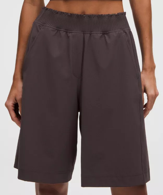 Stretch Woven Ruffle-Waist High-Rise Short 9" | lululemon (AU)