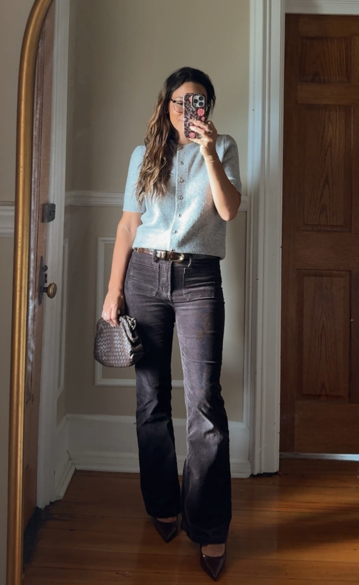 Sunday best:) 

Pants are from Gap- linked similar ones!

#LTKootd #LTKSaleAlert