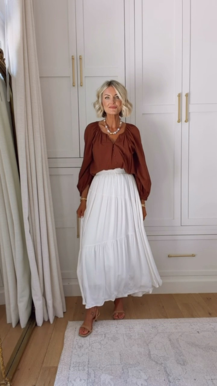 A white maxi skirt is such a great closet staple, especially for teachers 👏🏼 wearing S.

Loverly Grey, Target, Amazon, white maxi skirt outfit, teacher workwear, teacher outfit ideas

#LTKootd #LTKSeasonal #LTKWorkwear