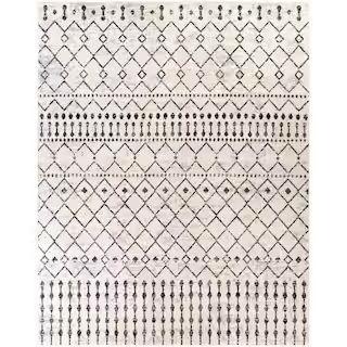 Rubena Black 7 ft. 10 in. x 10 ft. Area Rug | The Home Depot