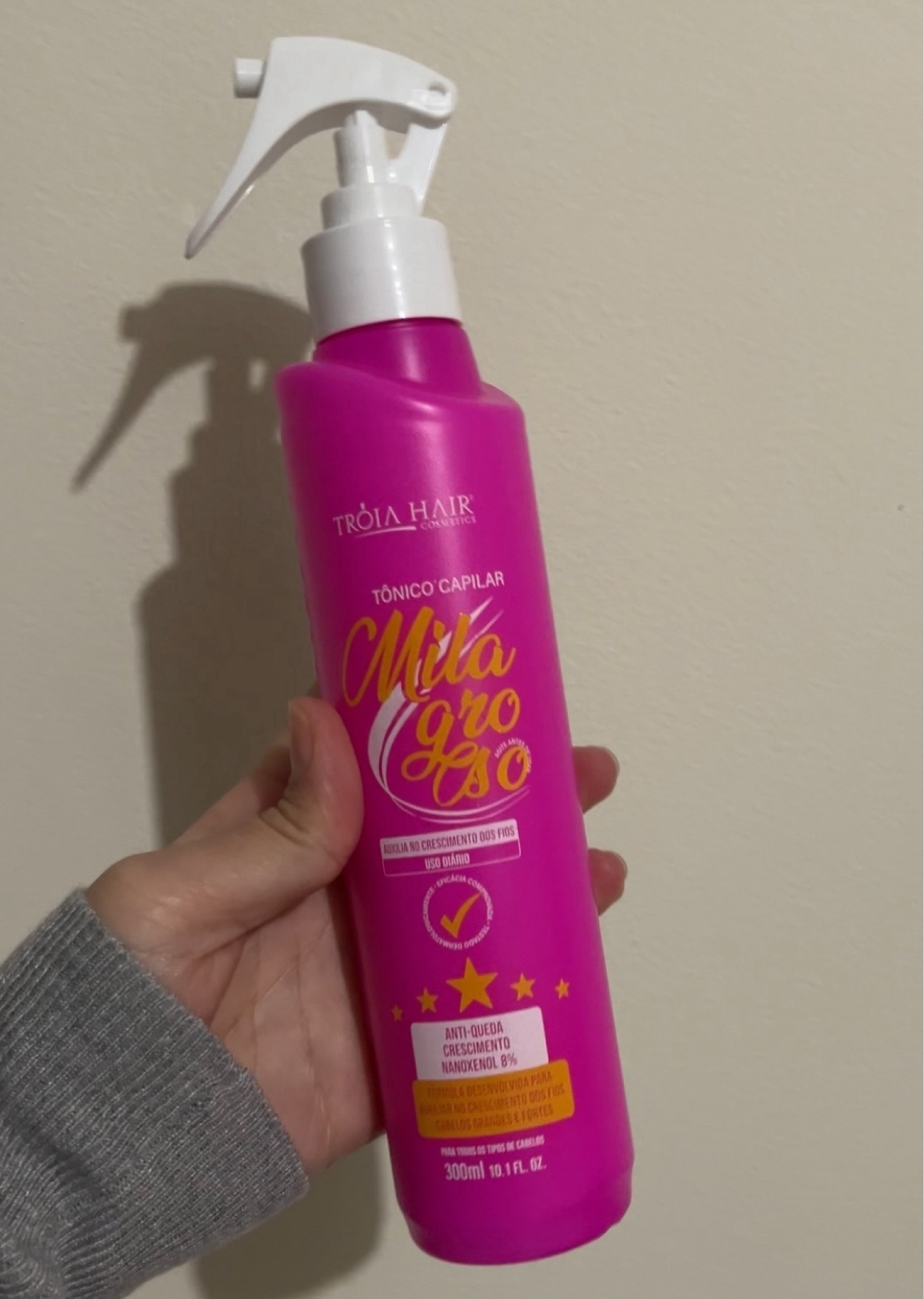 Tônico capilar milagroso atua na redução da queda, fortalece os fios e ajuda no crescimento capilar.

#LTKbrasil #LTKbeleza