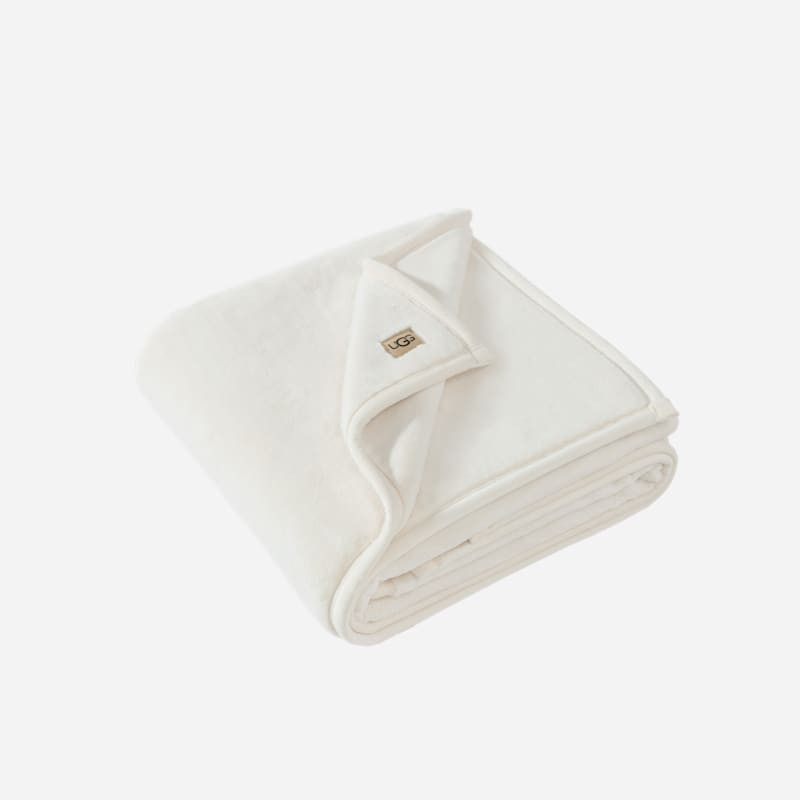 UGG® Coco Throw 50" x 70" Polyester Blankets in Snow | UGG (US)