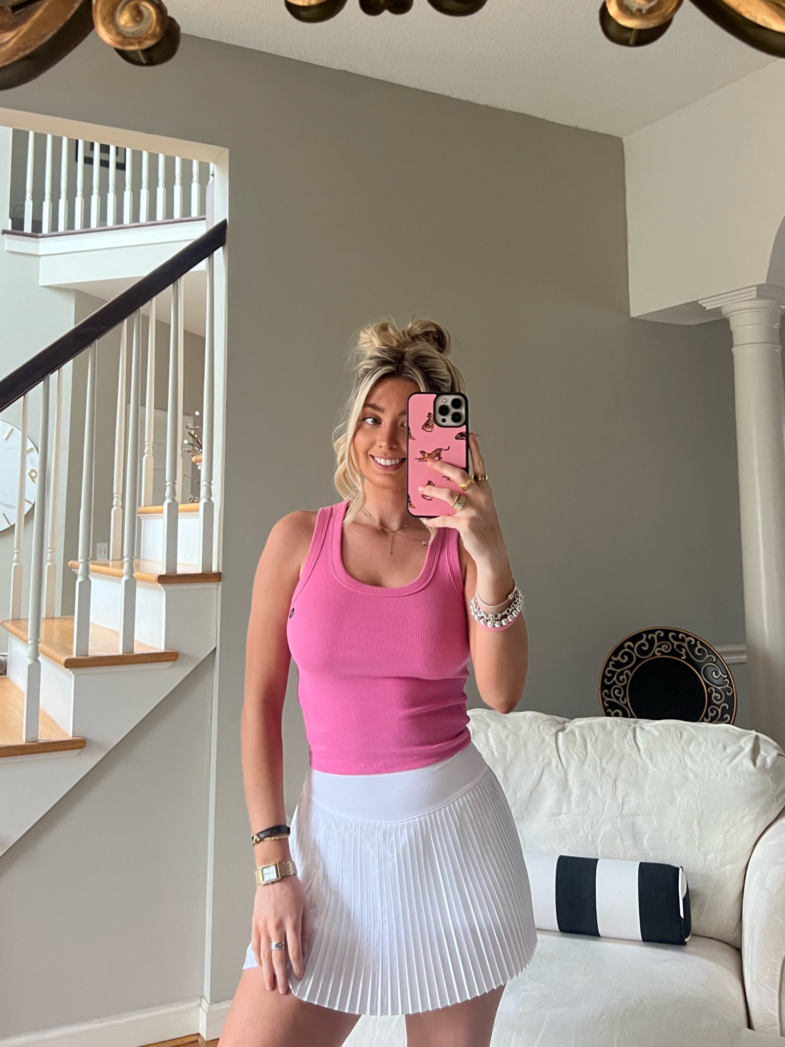 love this outfit for spring & summer! 
Hollister 


#LTKfindsunder50 #LTKstyletip #LTKU