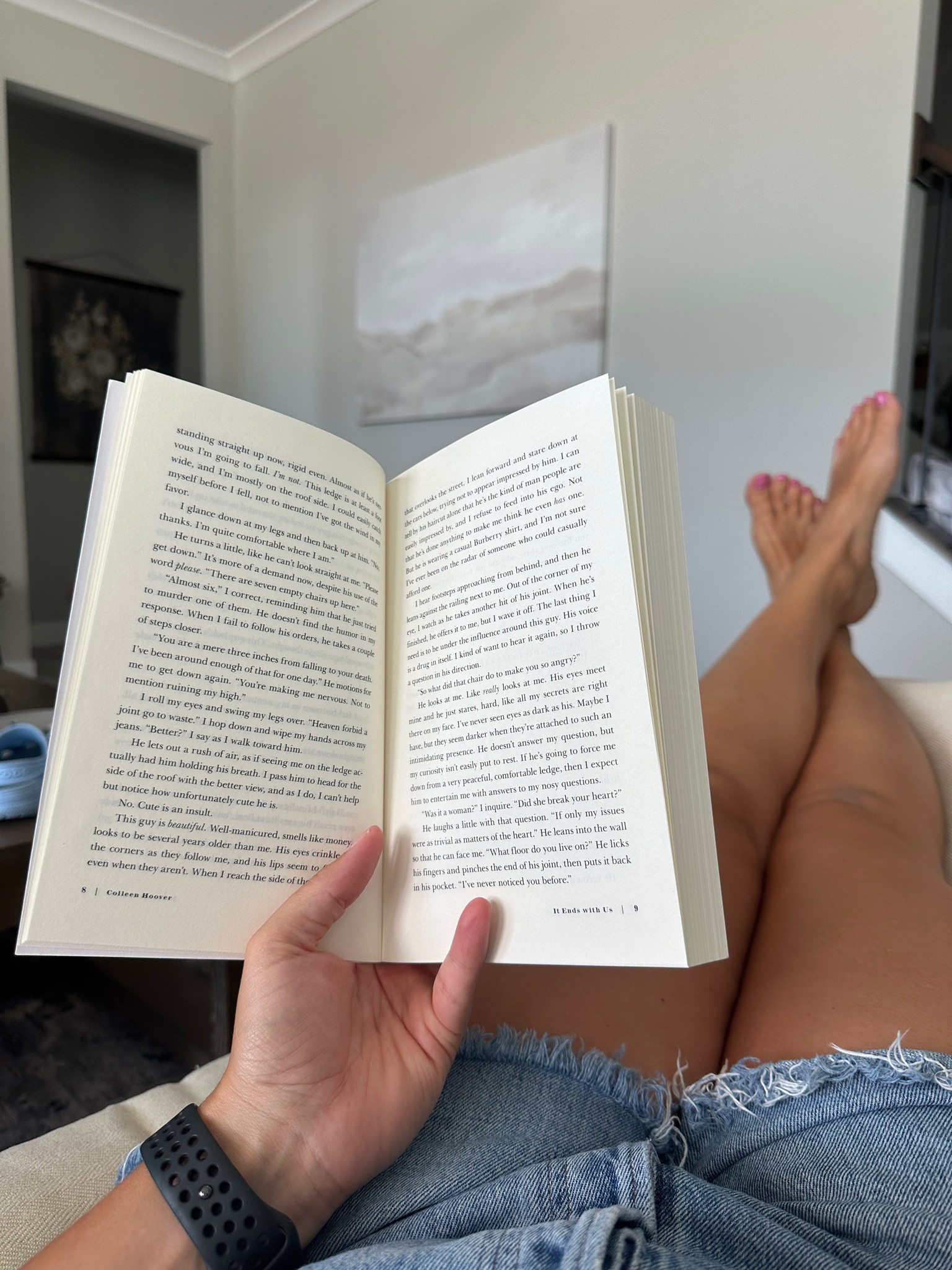 A little lunchtime reading…
#livingroom #summerreads #reading 

#LTKHome