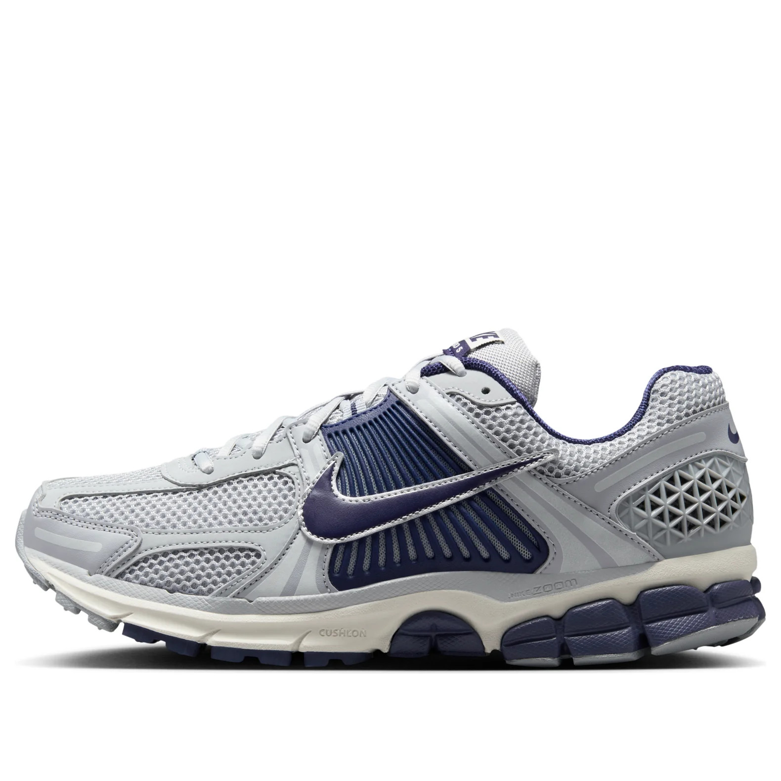 Nike - Air Zoom Vomero 5 'Yankees' | KICKS CREW