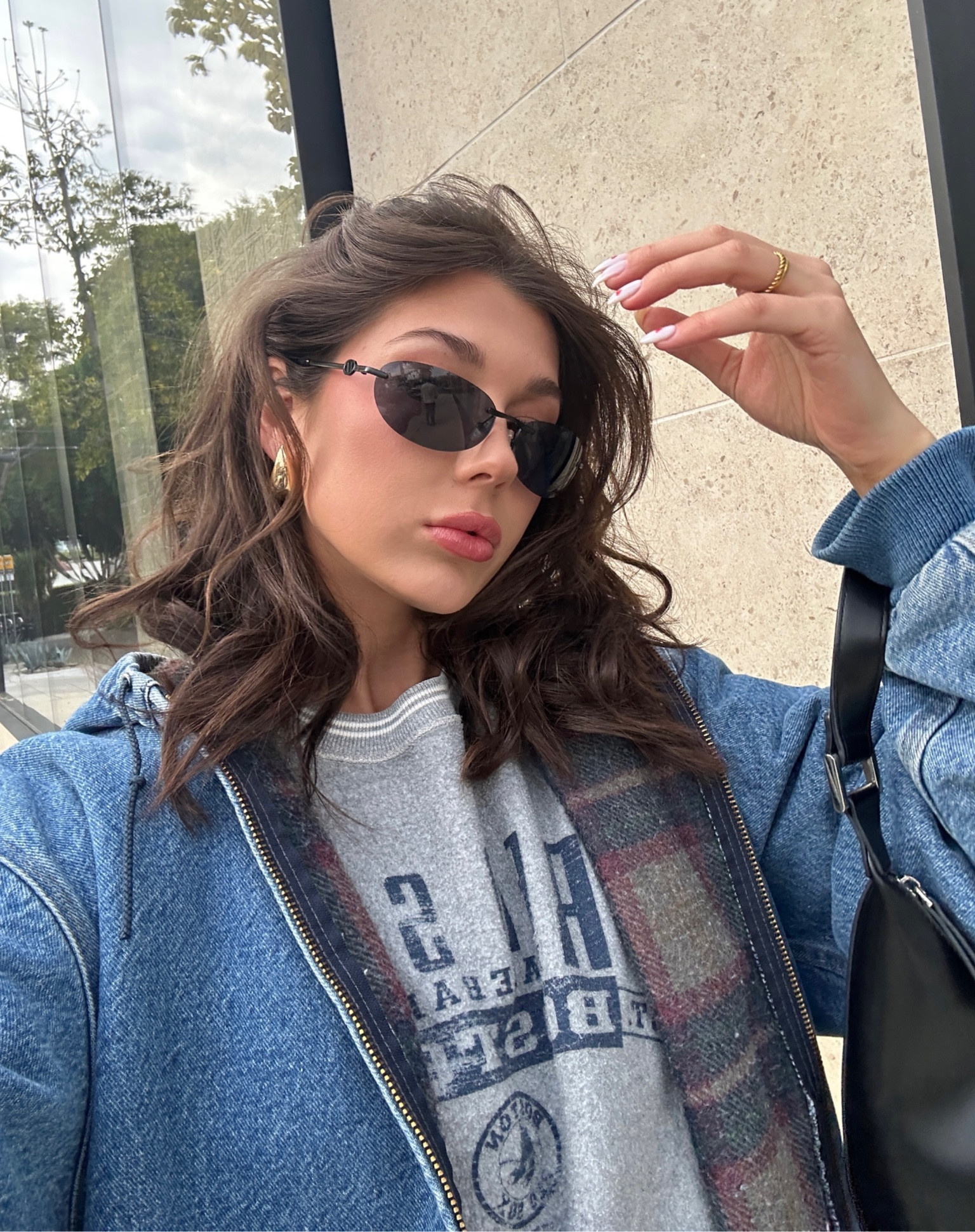 Cool girl sunglasses— balenciaga dupe. Hailey Bieber vibes. Model of duty slay! 

#LTKstyletip #LTKMostLoved #LTKGiftGuide