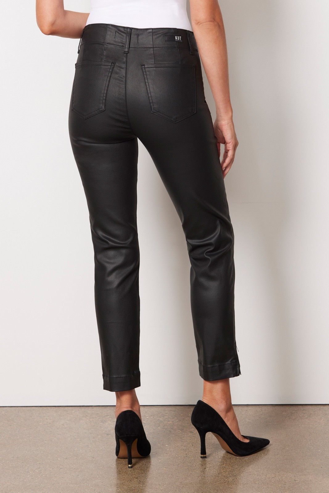 KUT FROM THE KLOTH Coated Reese Utility Pant | EVEREVE | Evereve