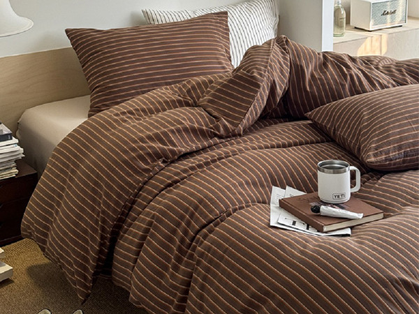 Lanqinglv Microfibre Bed Linen 135 x 200 cm Brown Striped Allergy Sufferers | Amazon (DE)