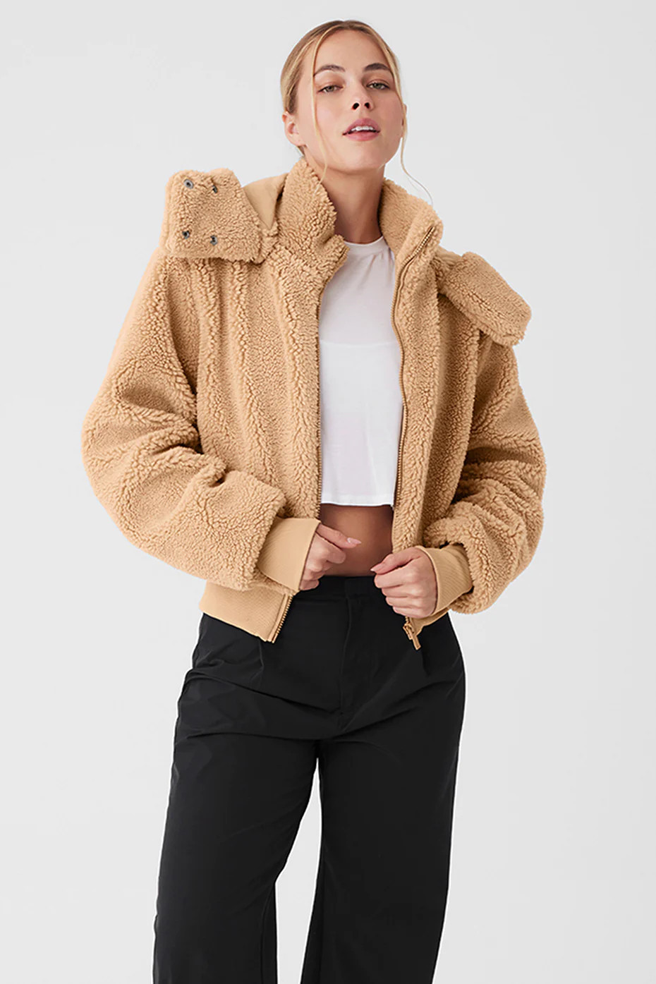 Alo YogaÂ® | Foxy Sherpa Jacket in Camel Beige, Size: XS | Alo Yoga (US)