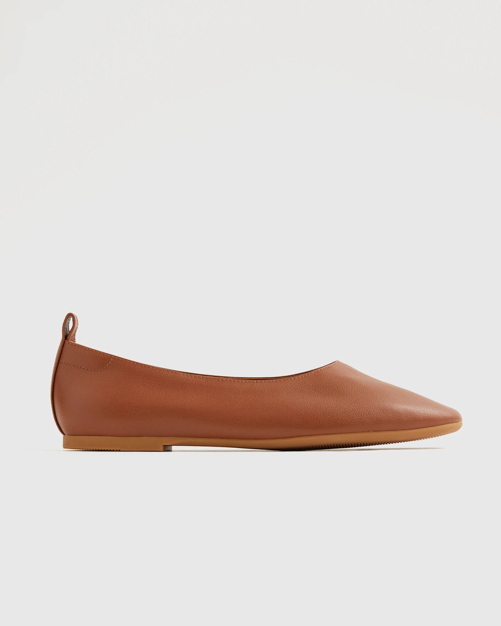 Quince | Women's Italian Leather Glove Ballet Flat in Cognac, Size 5.5 | Quince