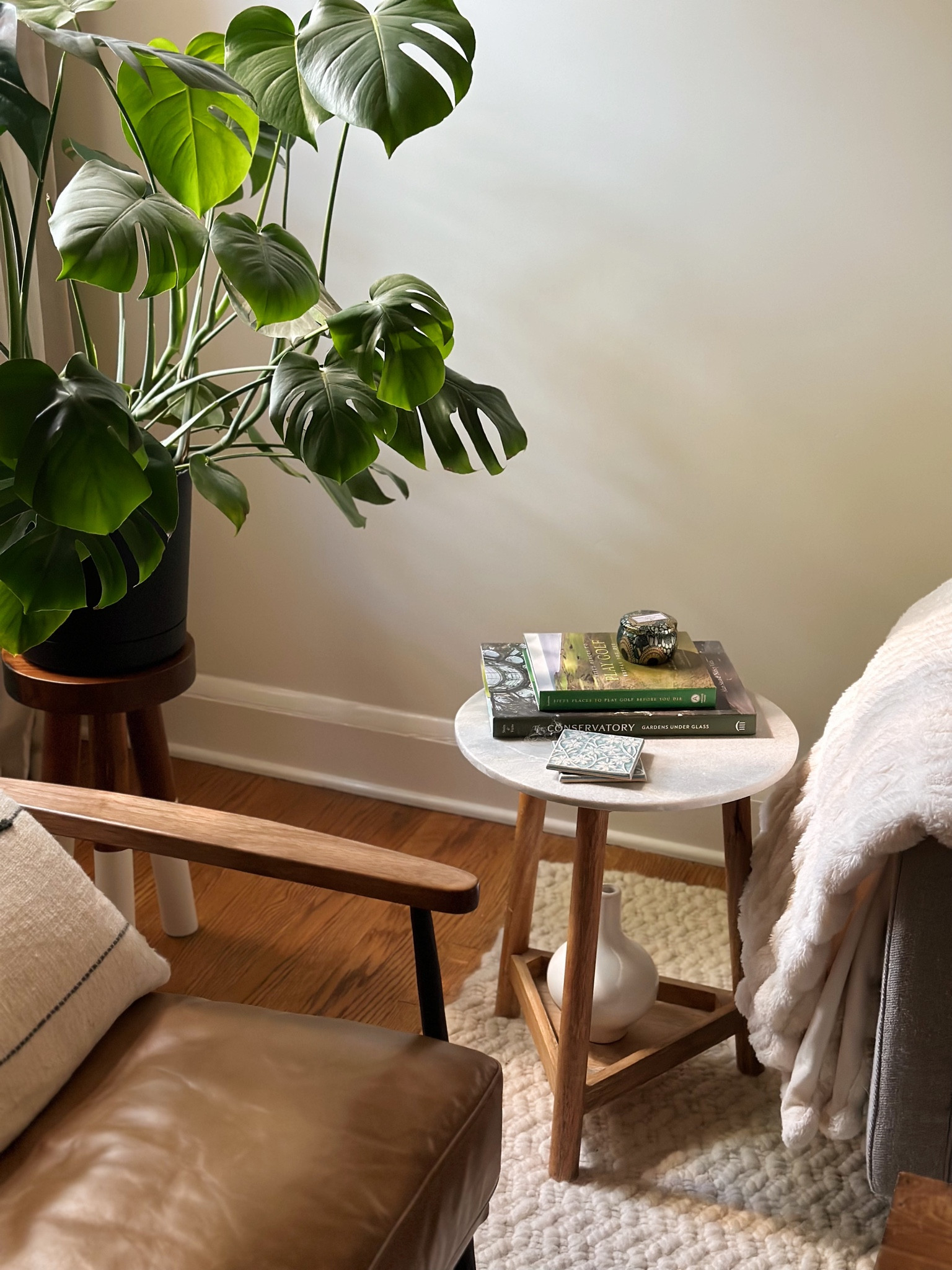 side table details 🪴☺️ 

#LTKFind #LTKunder100 #LTKhome