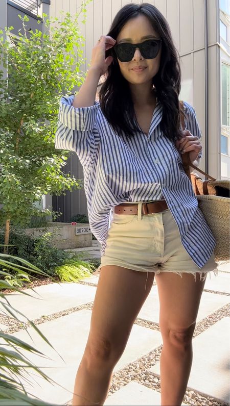 Heading out to the farmers market 🍇

Found this oversized button down from H&M but the product it’s available online. I linked a similar one. I sized up to M. 

#LTKstyletip #LTKunder100 #LTKSeasonal