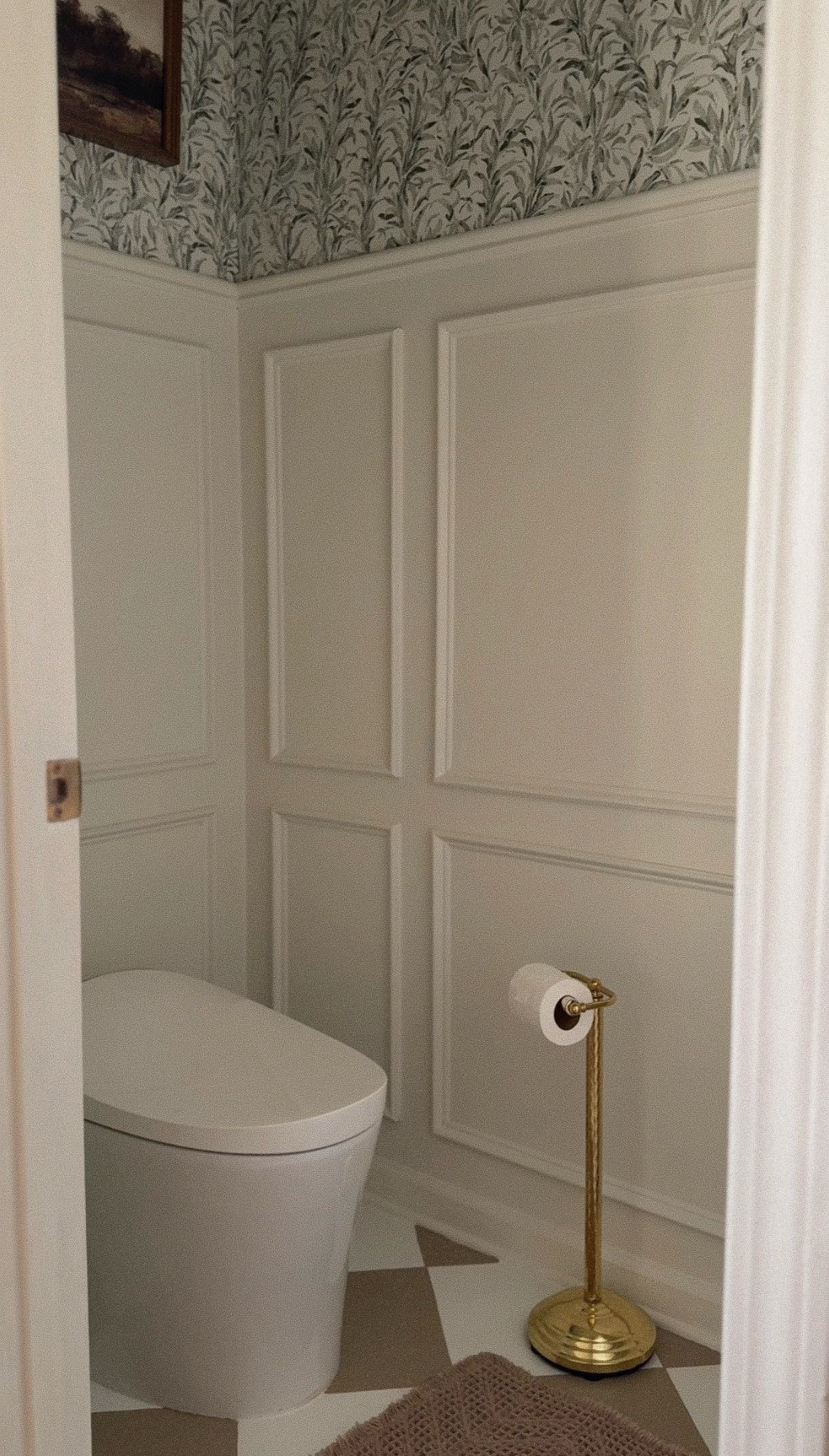 Bathroom wallpaper 🫒✨

#LTKHome