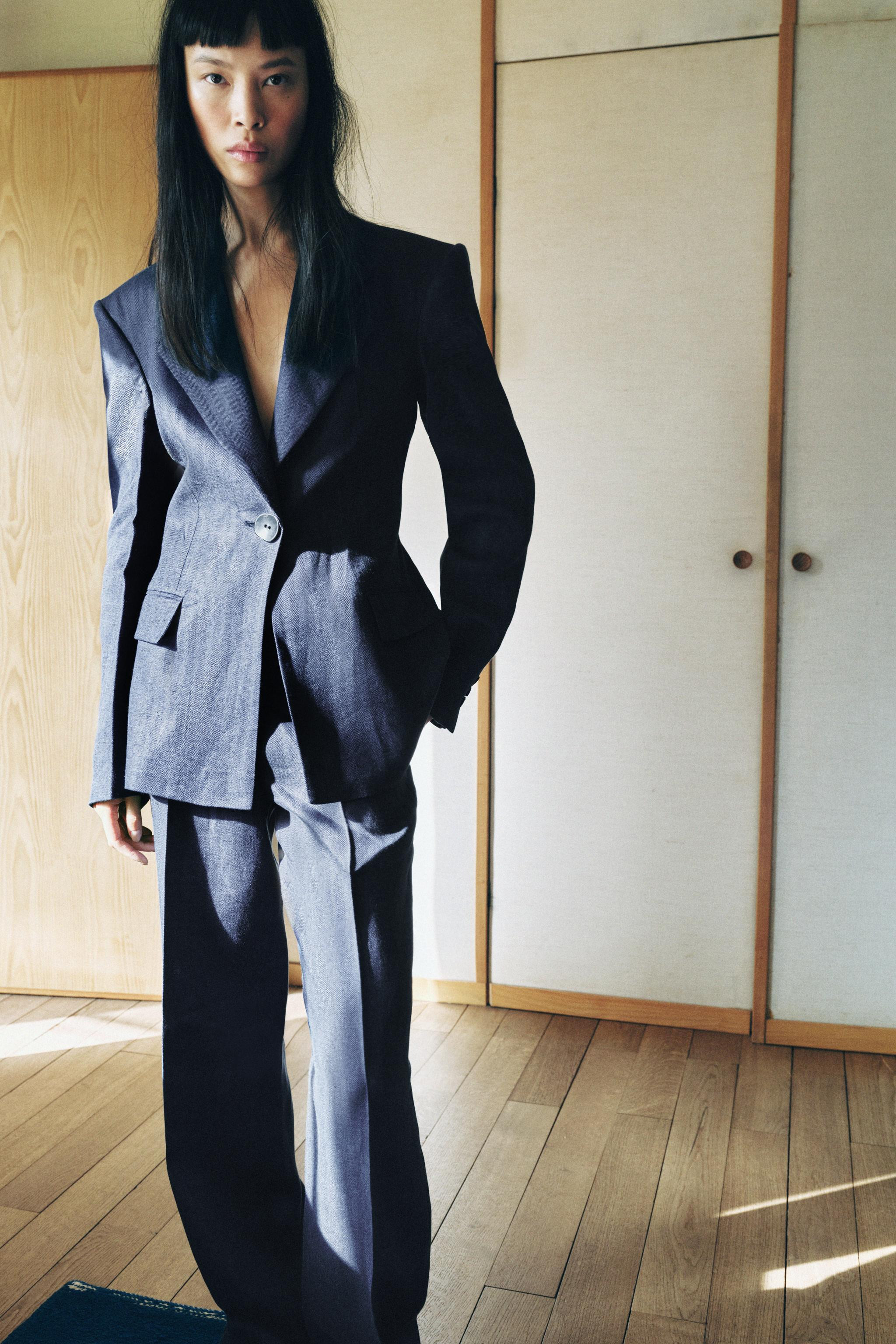 100% LINEN HERRINGBONE FITTED BLAZER SET | Zara US