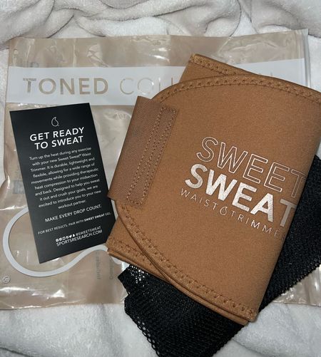 LOVEEE this new amazon find! sweet sweat - you wear it when working out to help you sweat more! works wonders! and comes w a washing bag too! 

Sweet Sweat Waist Trimmer 'Toned' for Women and Men | Premium Waist Trainer Belt to Tone your Stomach & Sweat More

#LTKfit #LTKFind #LTKunder50
