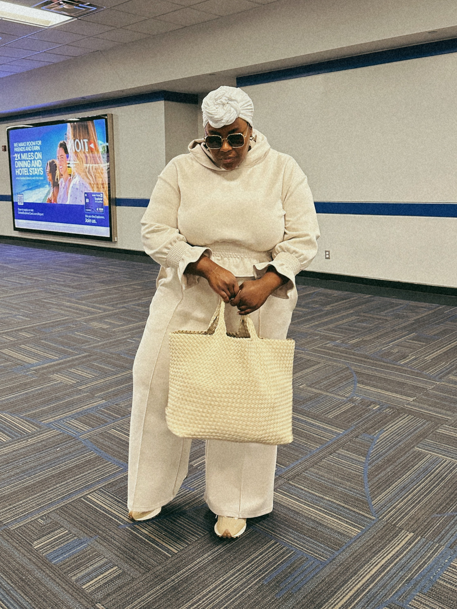 Travel Day Essentials • This tote was able to fit so much and I love the the fabric stretches and gives to be able to fit all of the things. Also I’m obsessed with New Balance 327s — I’m in my 5th pair! 

Plus Size Fashion, plus Size Travel, Amazon travel essentials 

#LTKtravel #LTKfindsunder50 #LTKfindsunder100