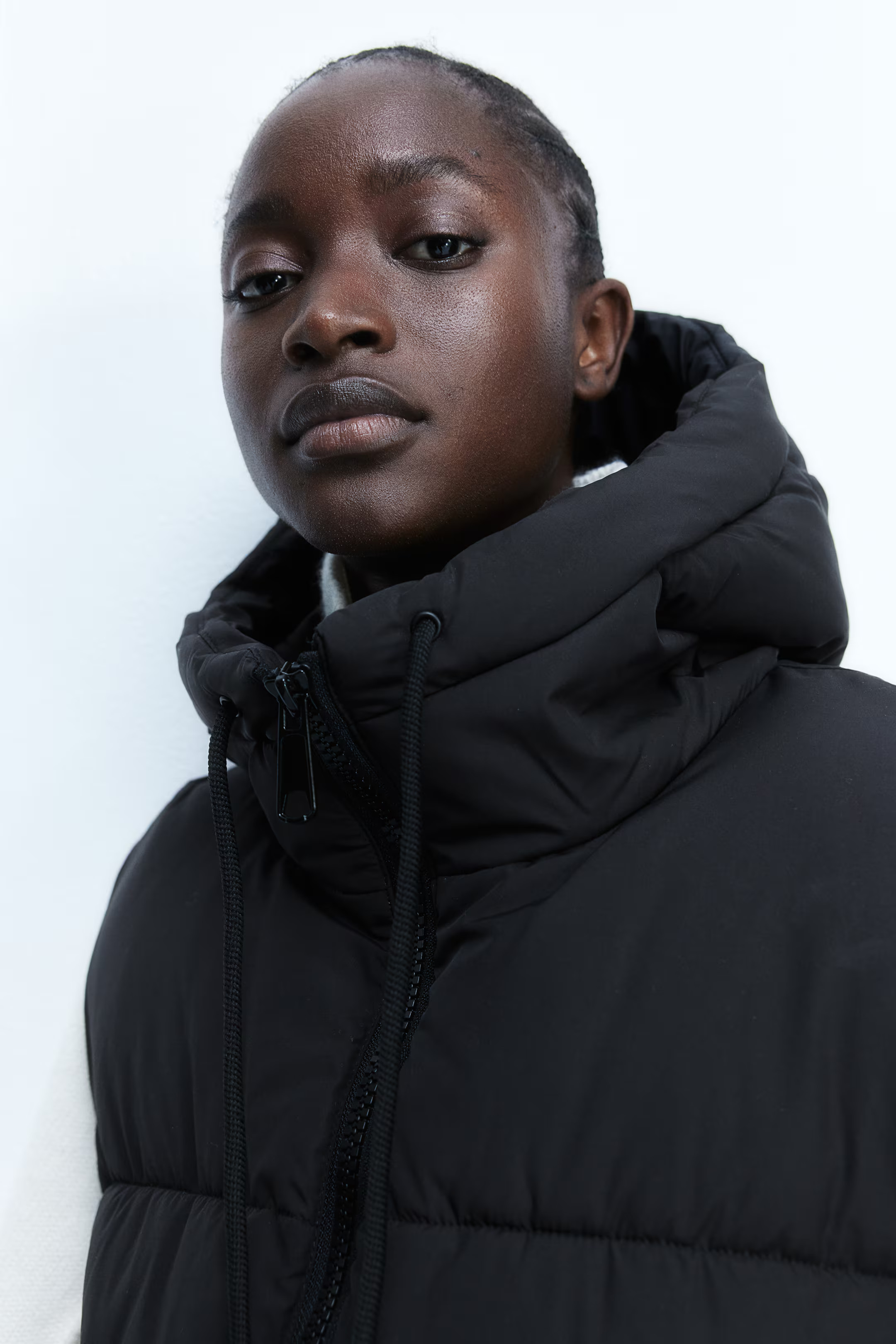 MAMA Hooded Puffer Vest - Black - Ladies | H&M US | H&M (US + CA)