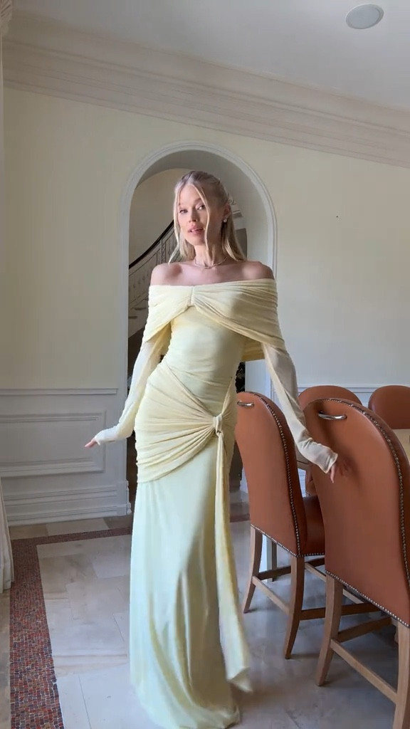 The most perfect butter yellow dress 💛

#LTKParties #LTKWedding #LTKStyleTip