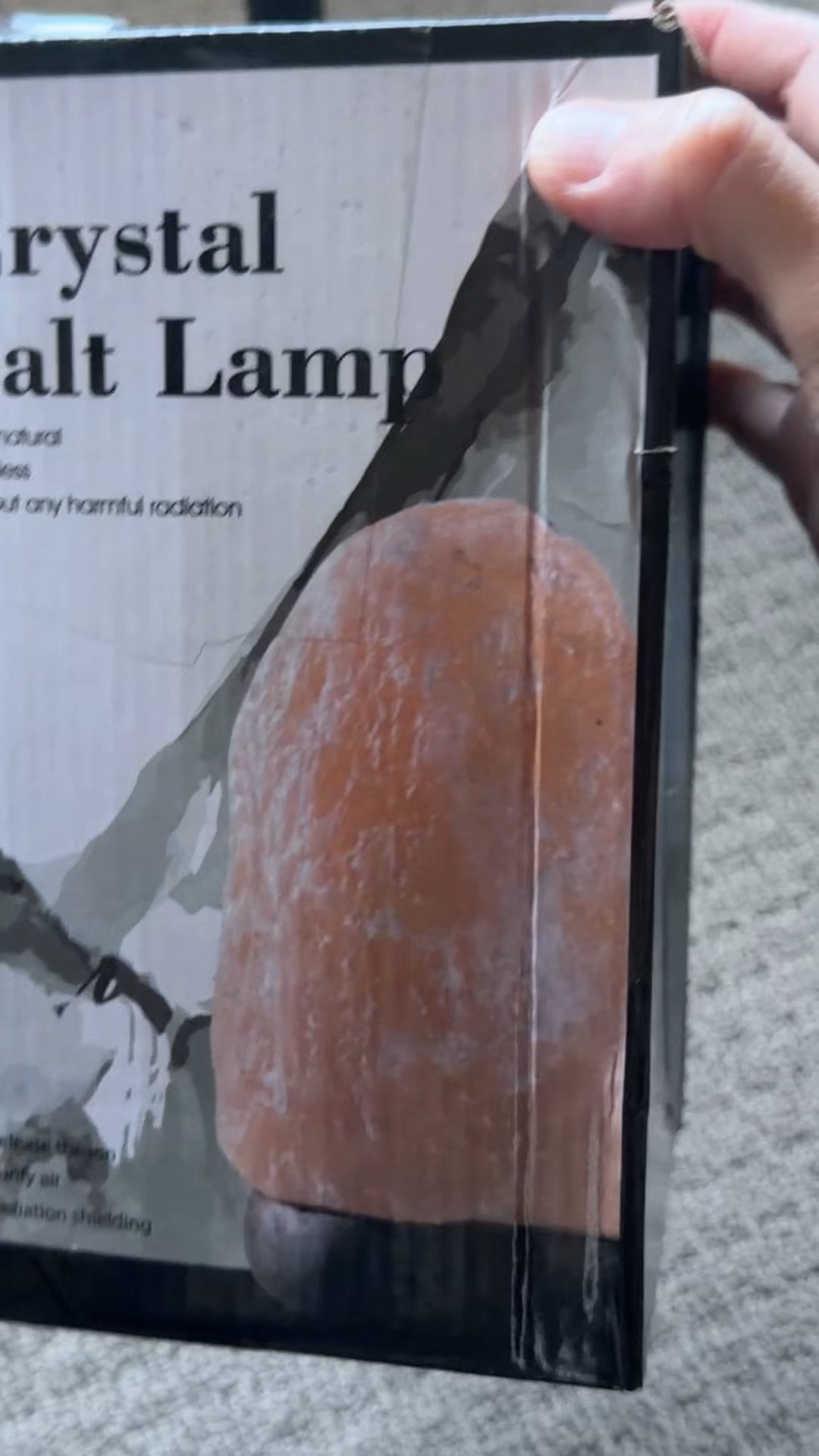 Himalayan salt lamp

#LTKselfcare #LTKSaleAlert #LTKHome