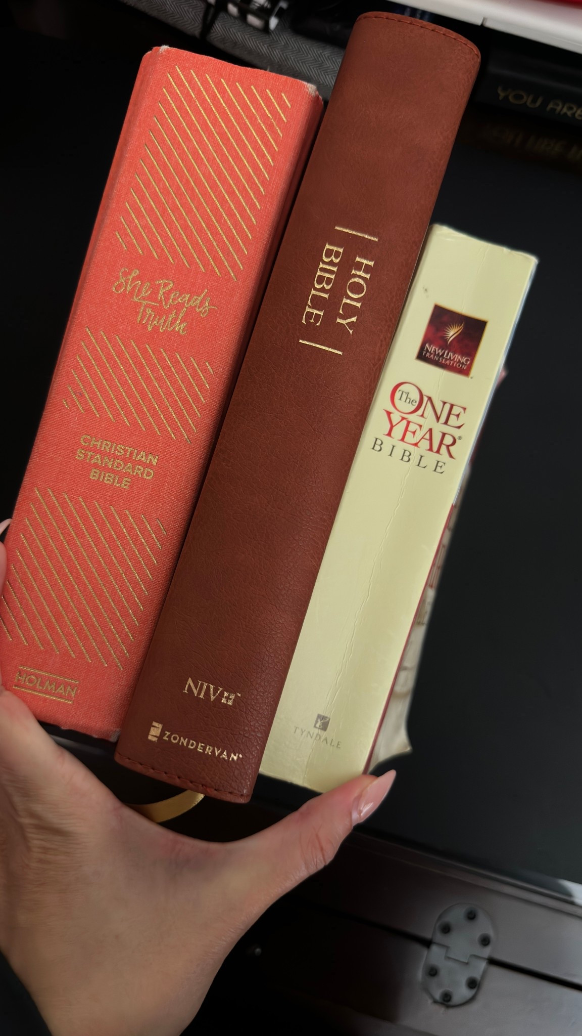 my top translation Bible’s #theholybible #bible #books


#LTKFindsUnder100 #LTKHome #LTKFindsUnder50