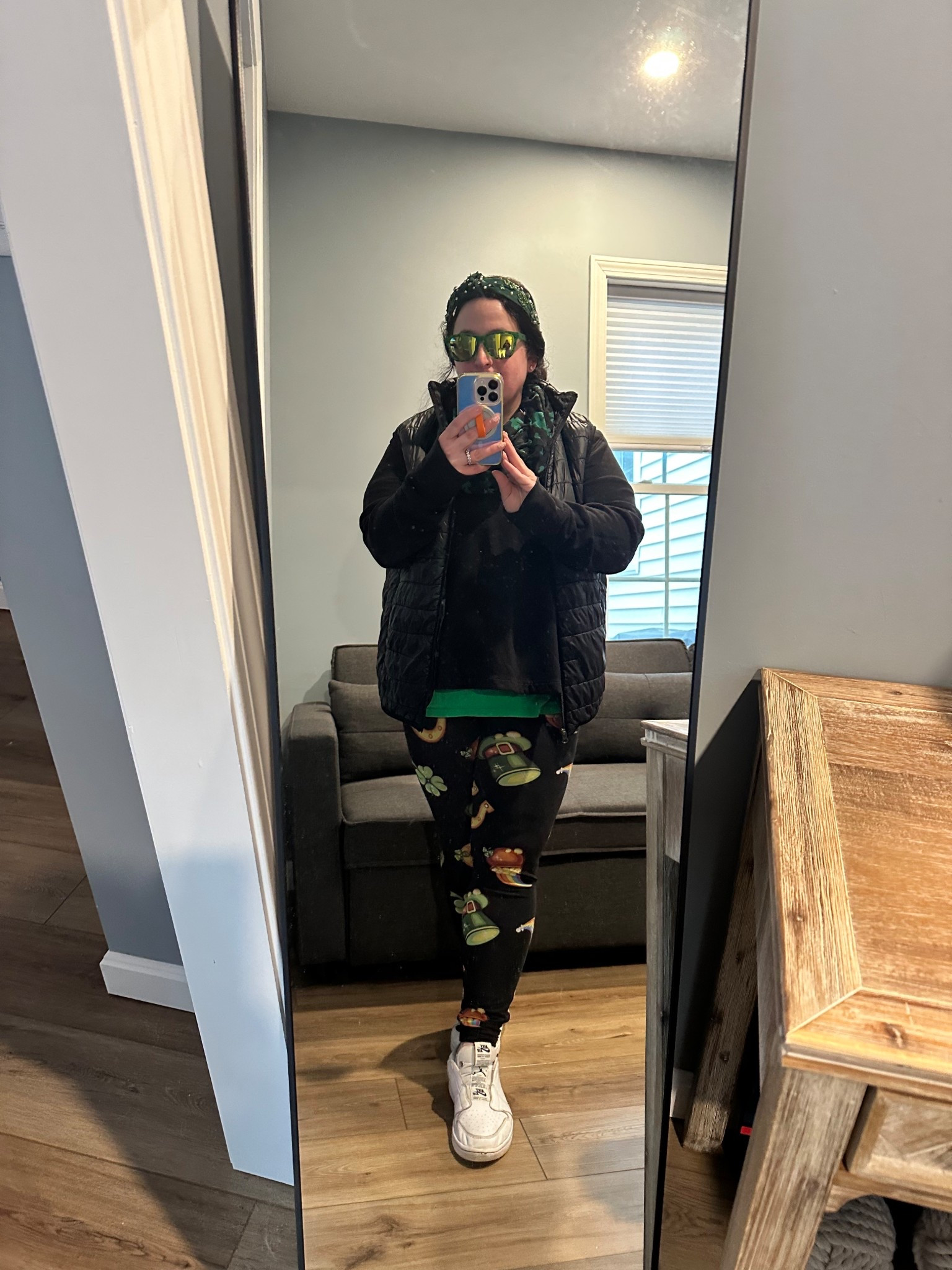 St. Patrick’s Day but make it comfy 💚 These are my classic LuLaRoe leggings (yes…I still have them 😅) but I linked some  cute shamrock styles with the same comfy feel

st patricks day outfit | shamrock leggings outfit | casual comfy outfit | everyday mom style | easy holiday outfit

#StPatricksDay
#CasualOutfit
#EverydayStyle
#MomOutfit
#ComfortStyle

#LTKSeasonal #LTKootd #LTKSaleAlert