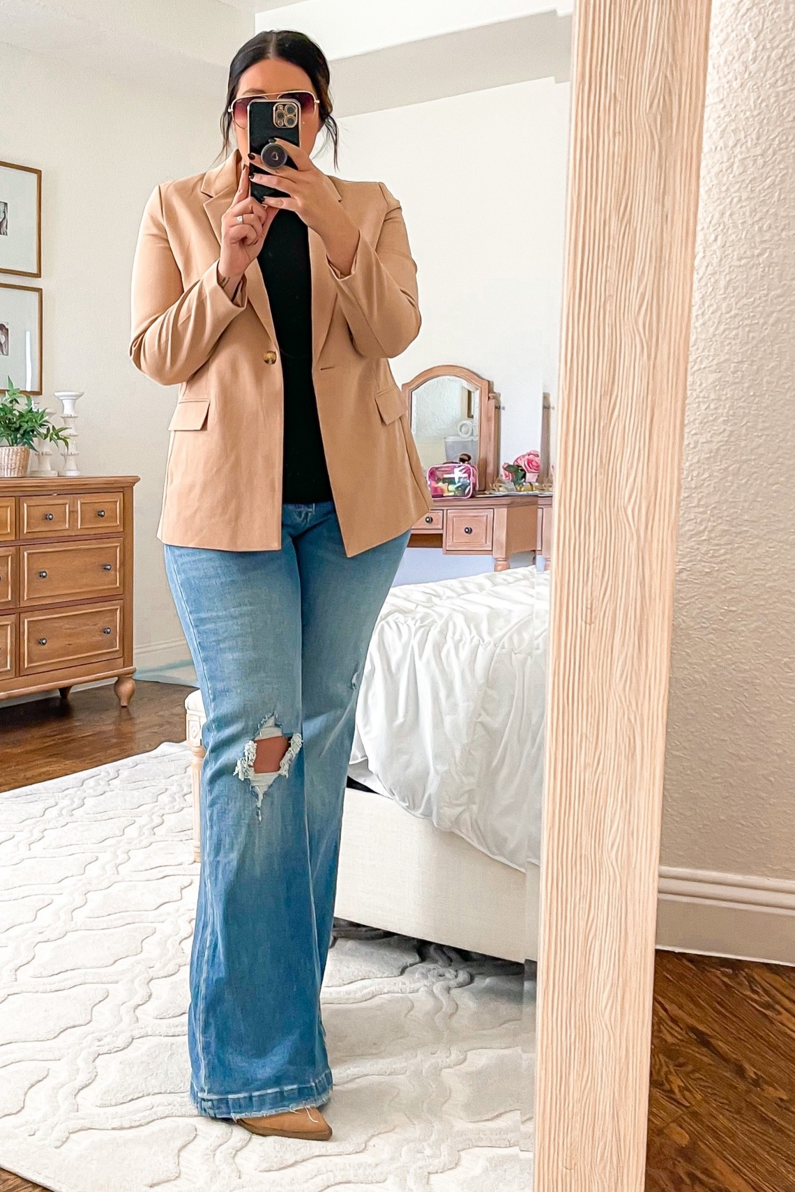 loving this blazer from @amazon wearing a size large
Fall outfit, blazer, flare jeans, denim jeans, fall boots, denim, jeans, brunch outfit, fall outfit, date night

#LTKsalealert #LTKcurves #LTKSeasonal