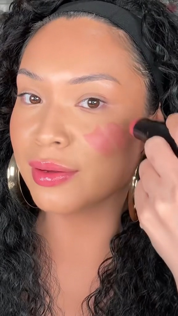 NEW blush from Nudestix?!?

#LTKbeauty #LTKGiftGuide #LTKHolidaySale