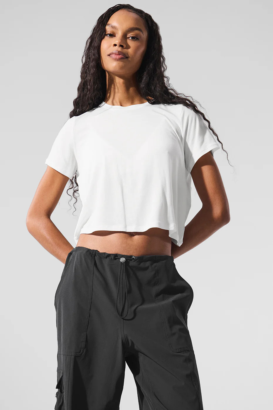 ALO | Cropped All Day Short Sleeve Top in White, Size: 2XS | Alo Yoga (US)