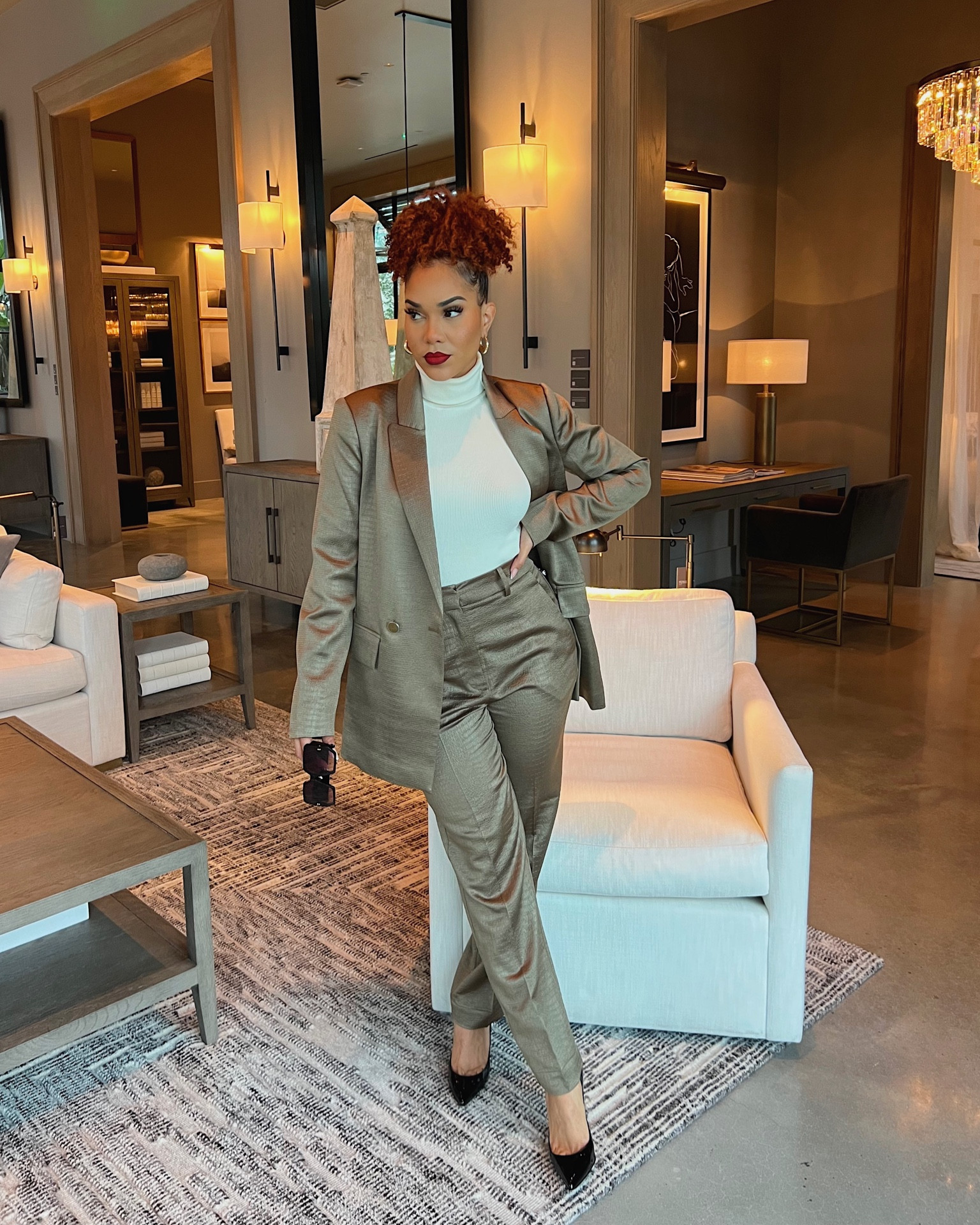 One of my favorite holiday looks yet! She’s cute & chic✨ Wearing a size small in each piece. 

#LTKHoliday #LTKunder50 #LTKSeasonal