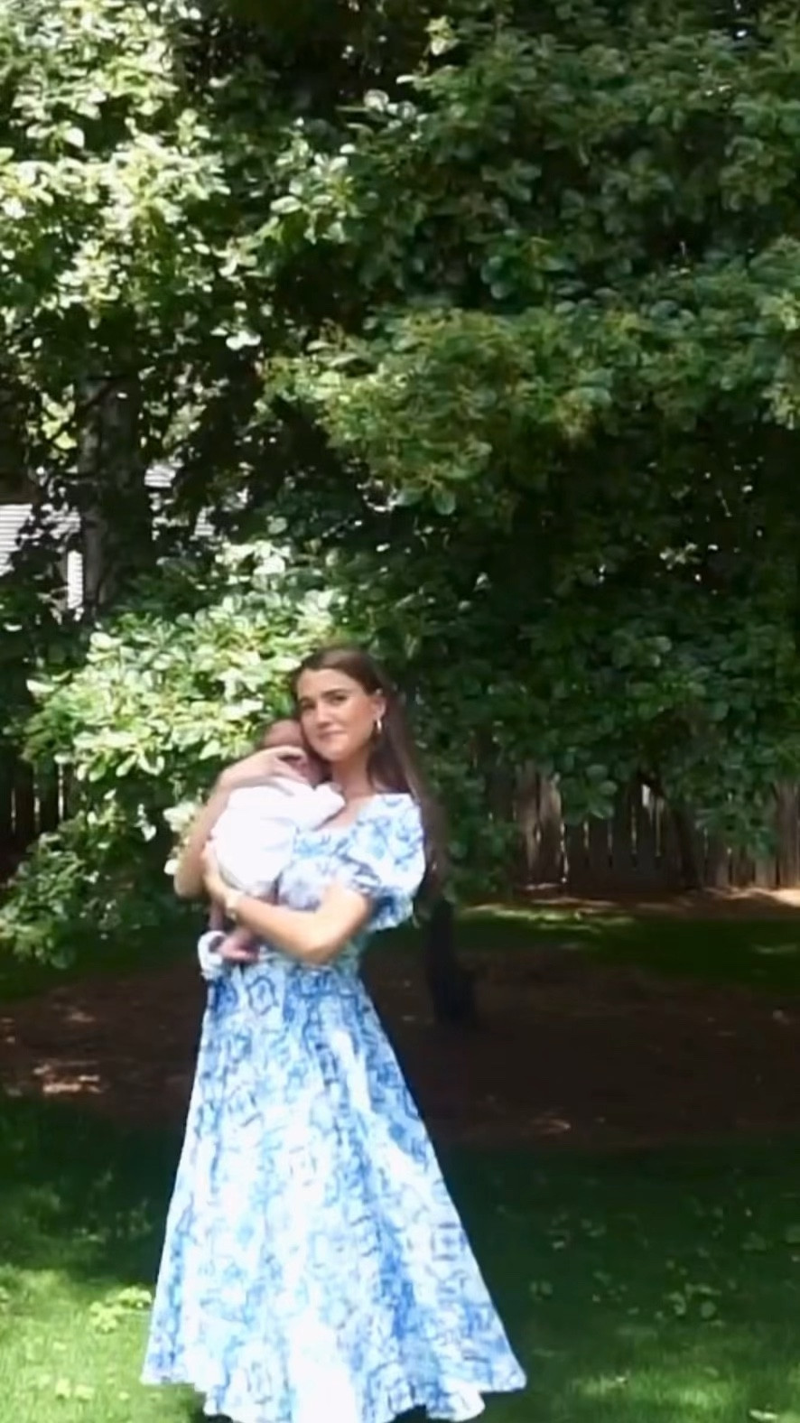 From baby watch to postpartum these dresses are toooo good 💙💙💙

Use discount code “maerosestark25” for 25% off! 

Maternity 
Postpartum dresses 
New mom
Nursing friendly 
Under 100

#LTKFindsUnder100 #LTKBaby #LTKStyleTip