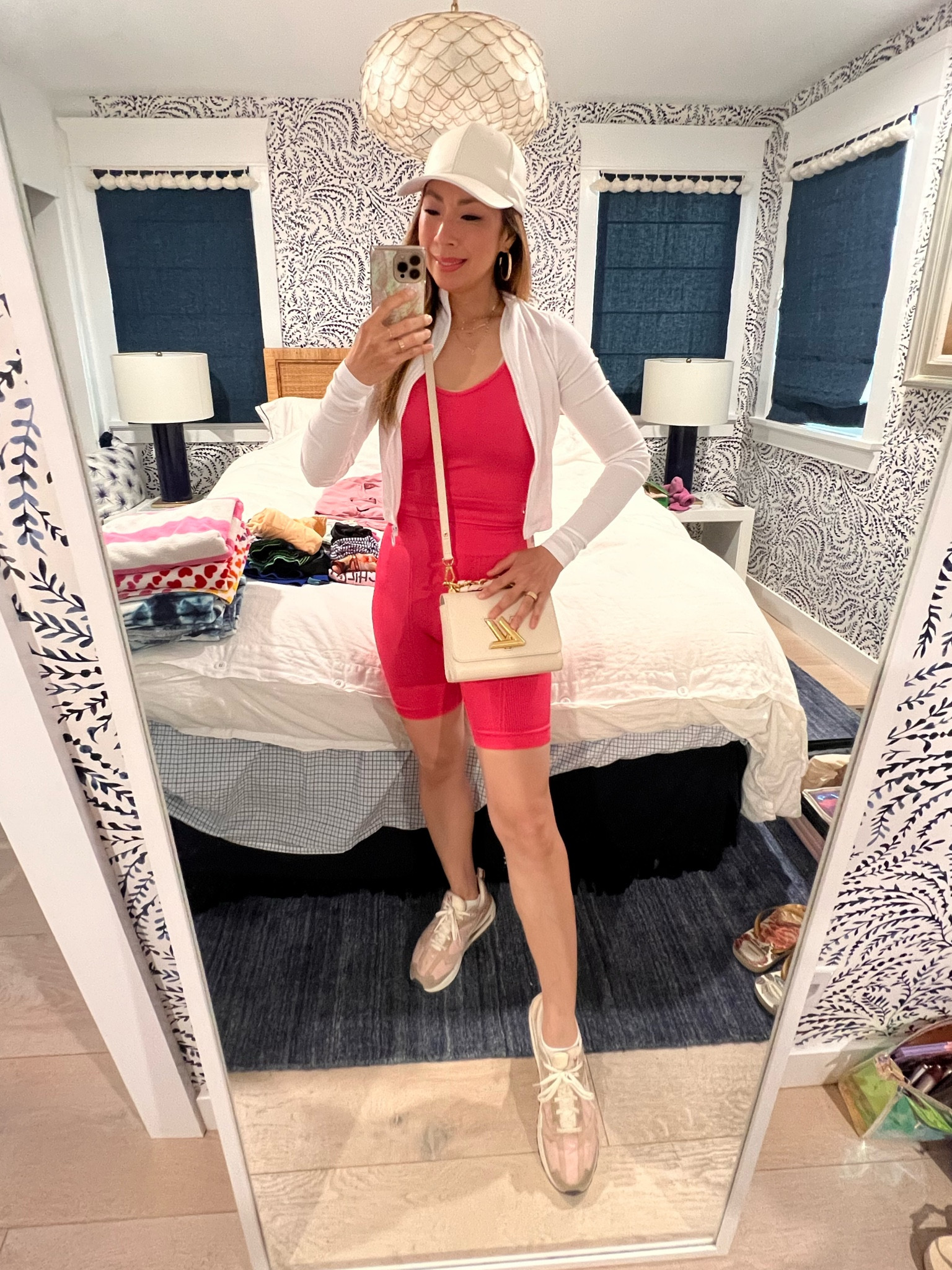 Cute Alala seamless tank & shorts (size S) w/zip up jacket (size XS) perfect for workout or hiking around #styleofsam #alalaworkout

#LTKtravel #LTKFitness #LTKstyletip