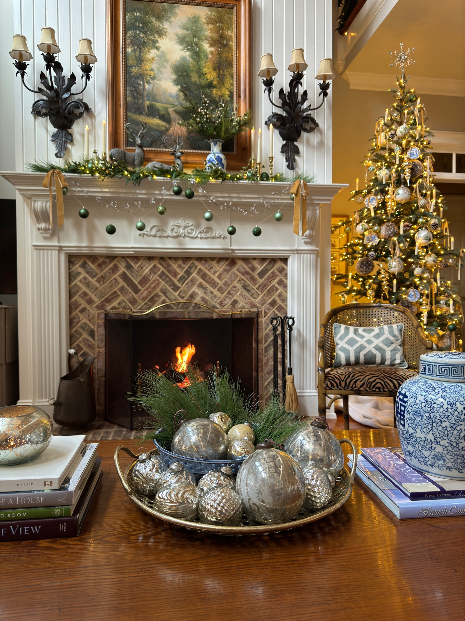 The perfect King of Christmas tree! #classicchristmas #chinoiserie #blueandwhitedecor 

#LTKhome #LTKSeasonal #LTKHoliday