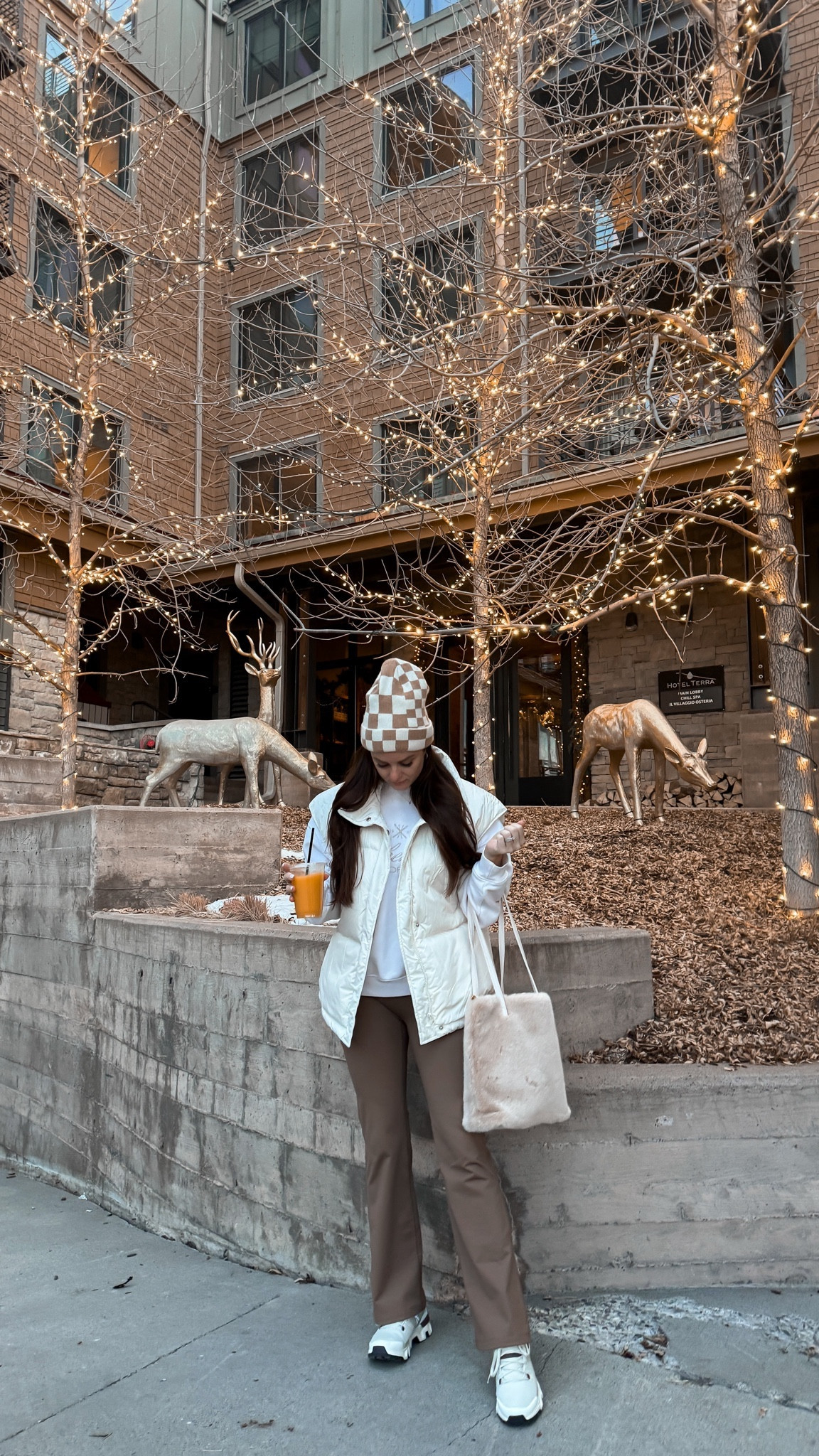 Morning Coffee Run in Jackson Hole. Wearing a small in oversized vest and mediums in the fleece leggings. I want them in multiple colors. They are that good  

#LTKSeasonal #LTKtravel #LTKover40