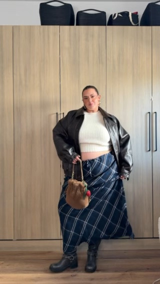 Winter outfit inspo🫶🏼

Winter outfit, plaid skirt, leather jacket, curvy outfit, streetwear 

#LTKStyleTip #LTKPlusSize #LTKSeasonal