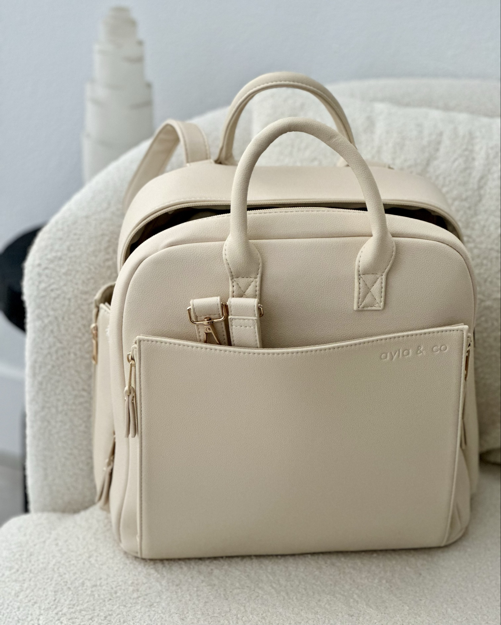 The Ayla & Co Diaper Bag is what dreams are made of as a first time mom. 🥹🫶

I spent precious time searching for the perfect diaper bag for my baby girl and I kept coming back to this one. It’s an organizers dream bag.

Plus! 

It comes with a reusable snack bag, stroller straps, a vegan leather changing pad, a reusable wet bag, an insulated and removable bottle/snack pouch, and a removable and washable inner liner.

#LTKBump #LTKFamily #LTKBaby