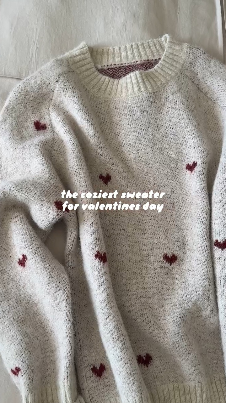 cupid ate w this one 💌🏹💋

#vdayoutfit #valentinesday #cozysweater #valentinesdayoutfit #galentinesday

#LTKValentine #LTKootd #LTKPetite