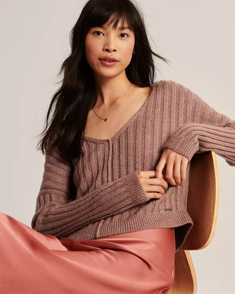 Boxy V-Neck Sweater | Abercrombie & Fitch (US)