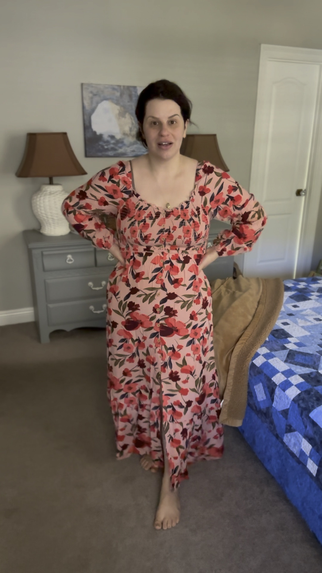 Such a cute fall dress! I’m wearing the size large (size 10/12 regularly) and it’s perfect. Not a ton of stretch, so keep that in mind. 



Date night dress, work dress, wedding guest dress 

#LTKMidsize #LTKWedding #LTKFindsUnder50