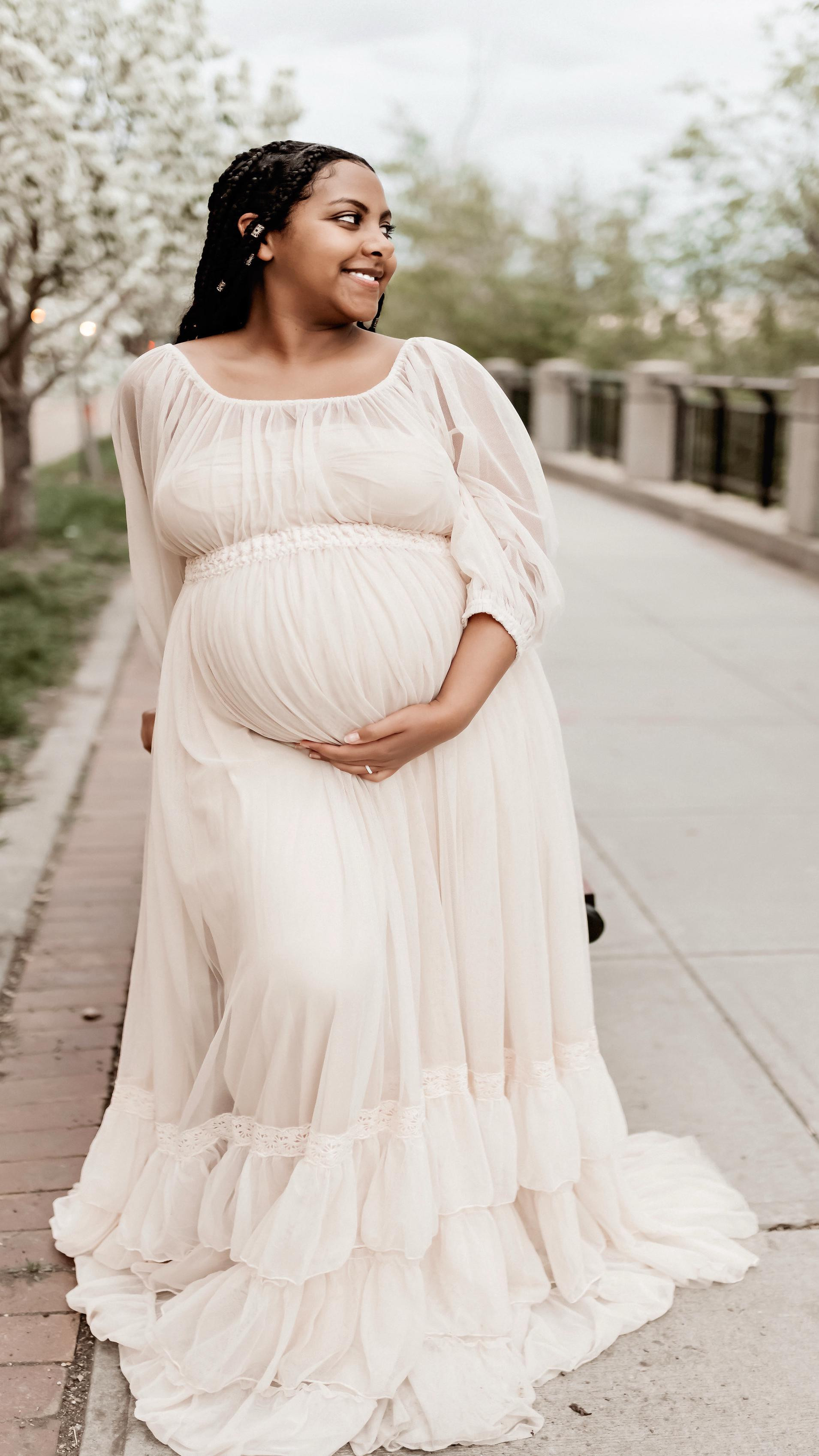 Modest Baby bump friendly dresses on sale ! 

#LTKbaby #LTKspring #LTKmaternity