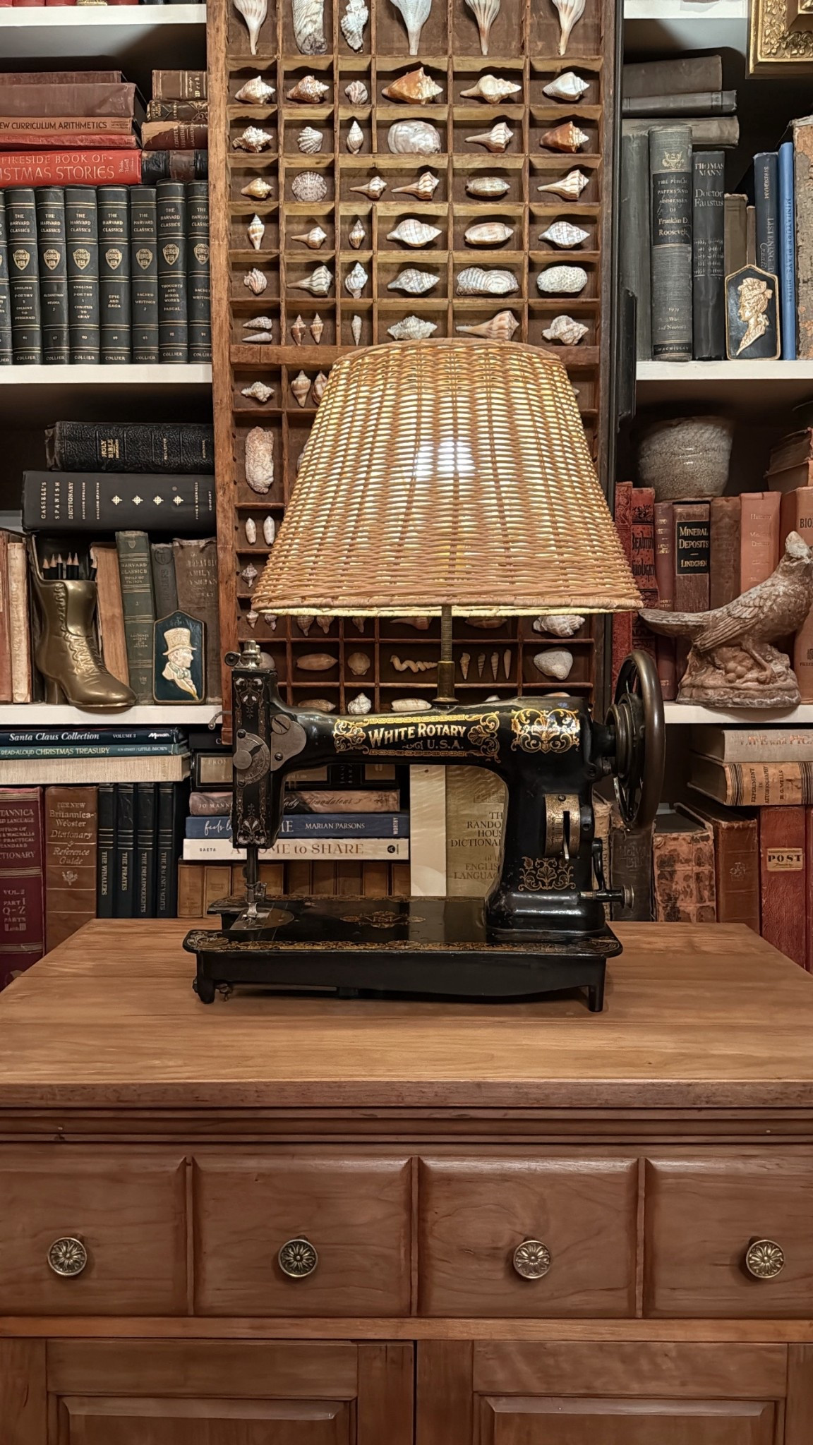 With rechargeable lightbulbs, the possibilities are endless (comes with remote too)  🙌 #antique #sewingmachine #antiques #diyproject #diy #lamp #diylamp 

#LTKHome