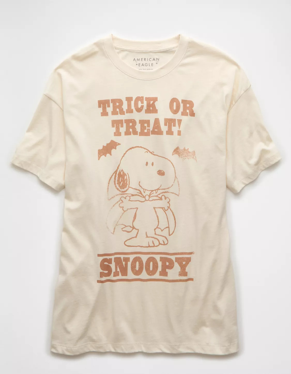 AE Oversized Snoopy Halloween Graphic T-Shirt | American Eagle Outfitters (US & CA)
