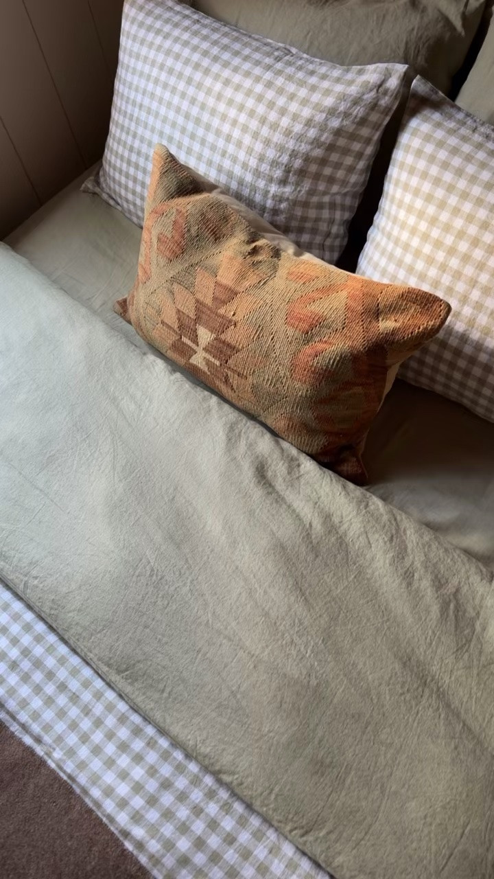Favorite fall bedding! We have this sheet set on every bed at home… and here at the cabin.

#LTKSeasonal #LTKHome