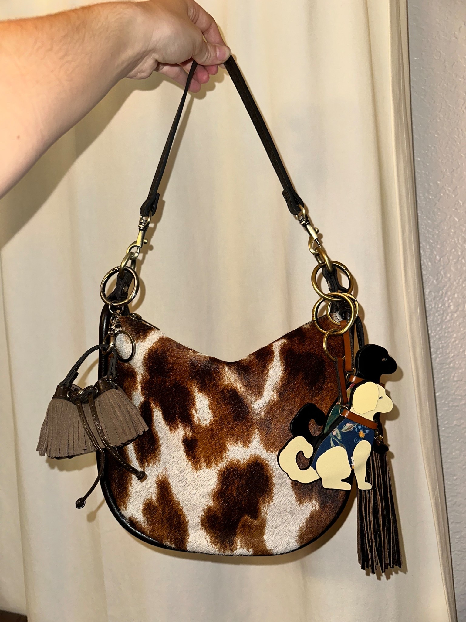 Suede, handbags, hobo, hobo bag, handbags for women, purses for women, women purse, women handbags, bag charms, handbag charms, purse charms, gifts for her, gifts for women, gift guide

#LTKGiftGuide #LTKHoliday #LTKSeasonal