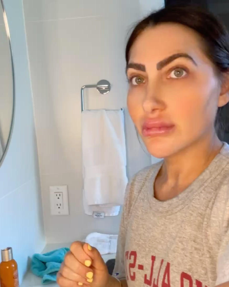 Face washing routine with Pbm wand 

#LTKBeauty #LTKU