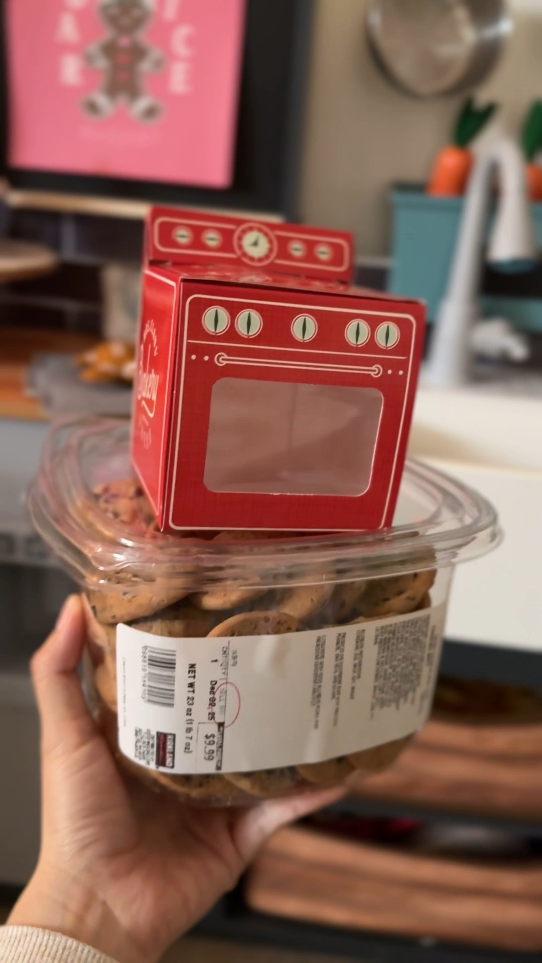 The cutest boxes for your Christmas cookies! They even come with a cupcake holder to place inside to keep it still!

#LTKSeasonal #LTKGiftGuide #LTKHoliday