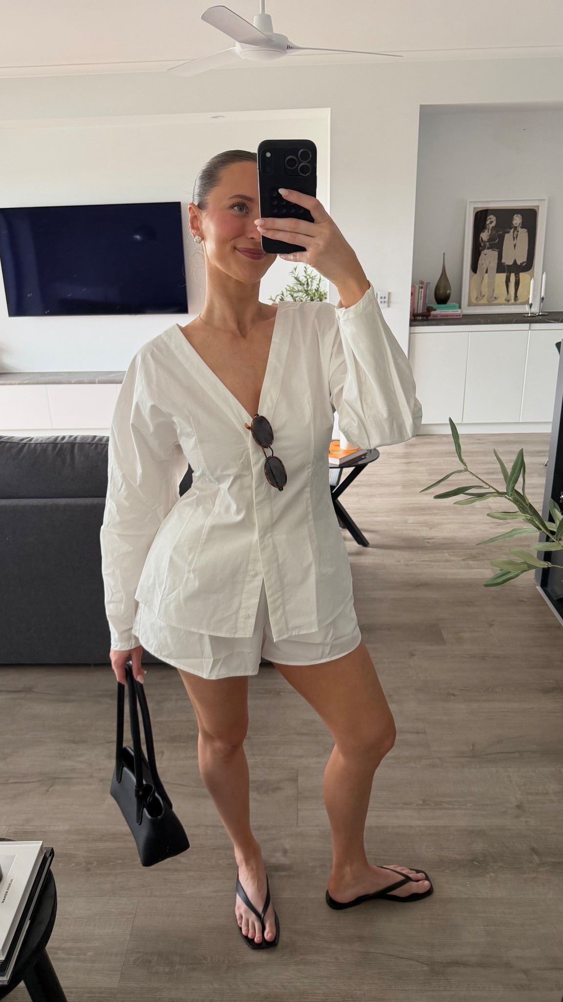wearing an 8 in the top and 10 in the shorts xx

#LTKsummer #LTKaustralia #LTKstyletip